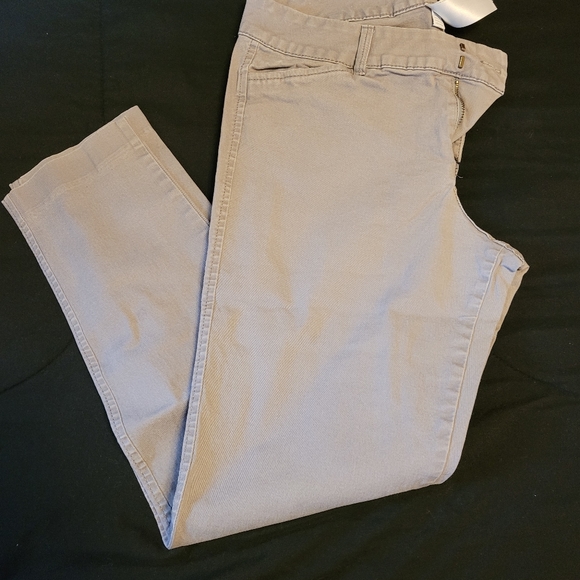 Old navy - Picture 4 of 4